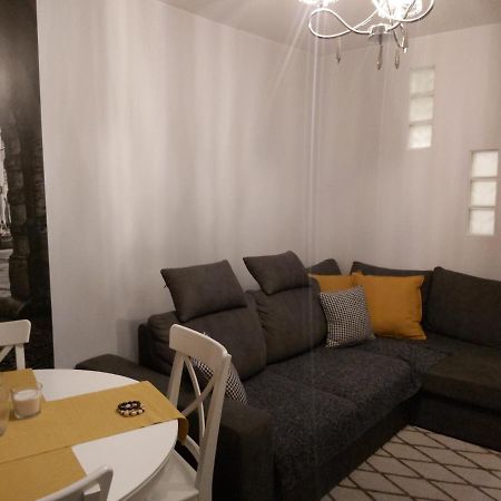 Apartament Izba - Mieszkanie Na Doby Gdanskアパートメント エクステリア 写真