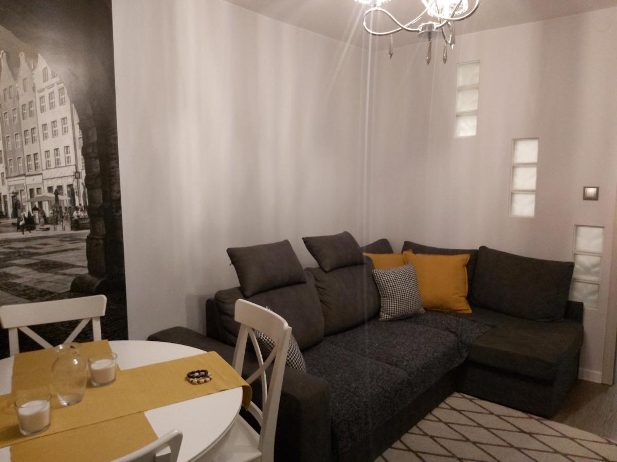 Apartament Izba - Mieszkanie Na Doby Gdanskアパートメント エクステリア 写真